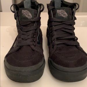 Black Vans Skate Shoes